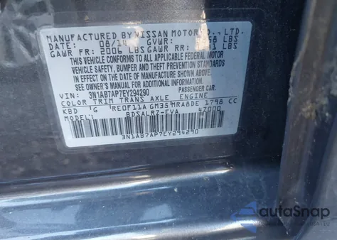 2014 Nissan Sentra Sr z USA, uszkodzony, nr VIN 3N1AB7AP7EY294290